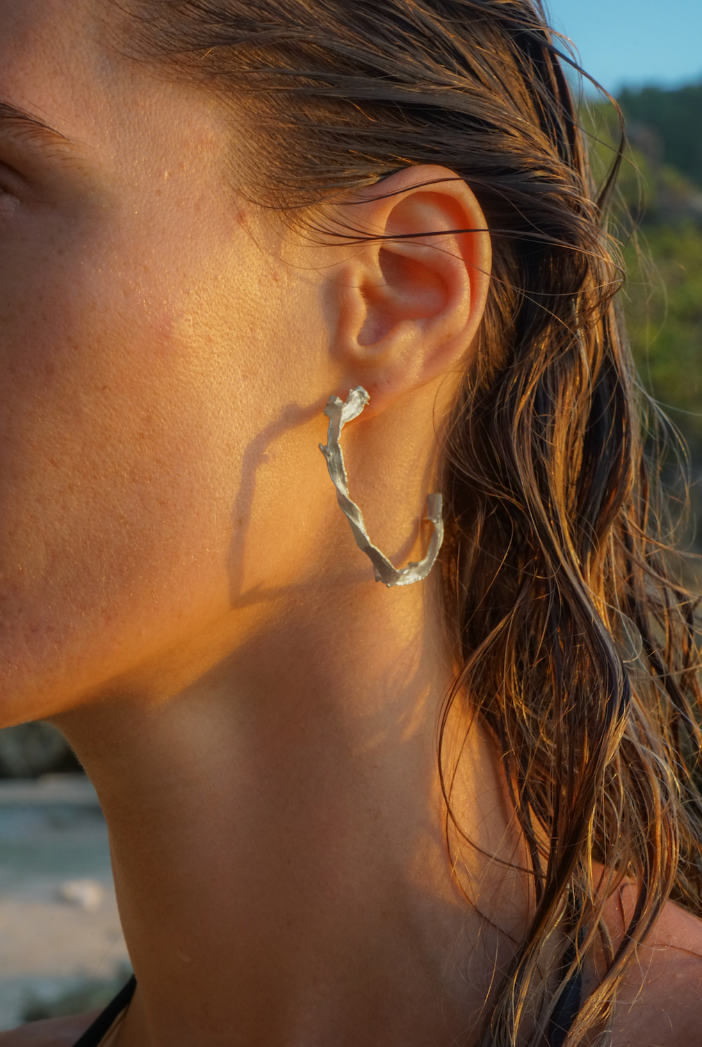 Seaweed hoops silver